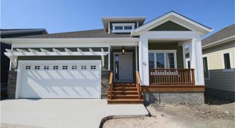 10-70 Oak Forest Crescent