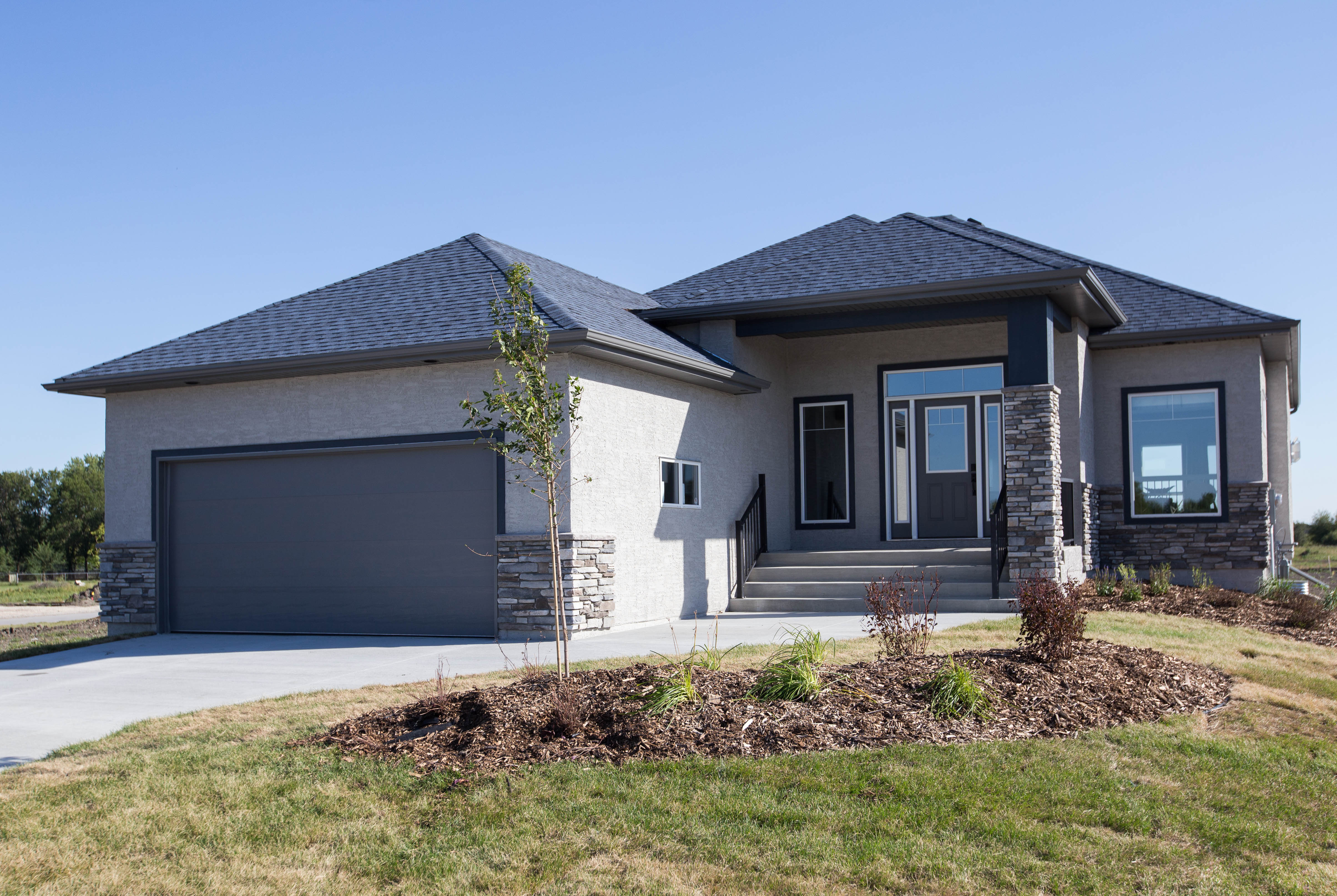 87 Eaglewood Drive