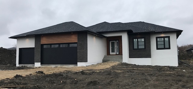 37 Woodbridge Drive