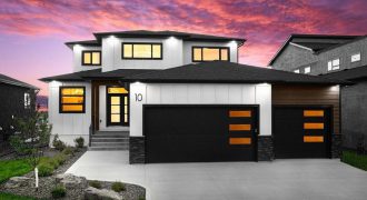 10 Bur Oak Drive