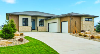 15 Ash Cove